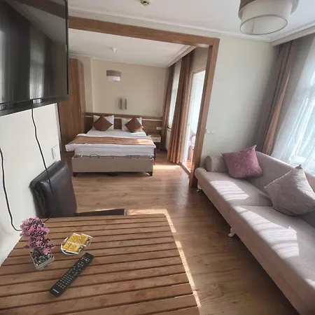 Aycan Sultan イスタンブール